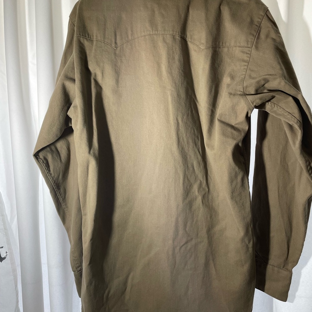 Mens button down - Picture 2 of 6